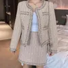 Höst Elegant Runway Tweed 2 Piece Set Kvinnor Vintage Långärmad Beading Coat + Mini Skirt Suit Outfits Korean 210513