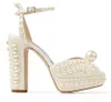 Designer Perfeito Mulheres Sacora Sandálias Sapatos Elegant Branco Pérolas Strap Lady High Saltos Party Noiva Noiva Bombas Gladiador Sandalias EU35-43