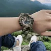 SMAEL Brand Luxury Cowboy Sport Watch Nuovi uomini Orologi militari Analog Army Digital Writwatch 8001 Orologio da uomo impermeabile Orologio X0524