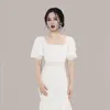 Kvinnor Mesh Puff Sleeve Sexig Bodycon Dress Fashion Square Neck Ruffles Ruched Dresses Club Party White 210603