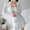 Moda Kadınlar Etek Takım Elbise Çentikli Sonbahar Blazer Ceketler Ince Mini Etekler İki Adet OL Setleri Kadın Kıyafetler 210529