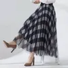 Angleterre Plaid Tulle Jupe Femmes Mode École coréenne vérifié taille haute plissée Maxi été femme maille streetwear 210421