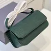 Jantar de alta qualidade feminino moda bolsa de ombro bolsa de crocodilo padrão envelope forma luz e versátil amor público luxo atacado 4 cores