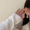 Dungle Chandelier Basit Bir Büyük İnci Küpe Kadınlar Moda Takı Altın Toka Kulak Yüzük Kore bayanlar cazibe zarif mücevher1423972
