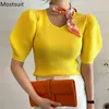 Sommarpuffhylsa Stickad Pullover Tröja Kvinnor V-Neck Solid Slim Korean Fashion Tops Jumpers Femme 210514