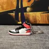 Mini 3D Stereo Sneaker Keychain Kvinna m￤n Kids Key Ring Gift Luxury Shoes Keychains Car Handbag Key Chain Basketball Shoes Key Hol3079