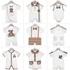 Detaljhandel / Partihandel Nyfödd 0-12m Baby Bear Rompers Onesies Bomull Tunna Jumpsuit Bodysuits Toddle Infant Kids Designer Kläder