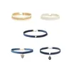 saten choker