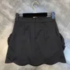 Юбки FABPOP, летний дизайн, высокая талия, черные оборки, украшение на булавке, короткая мини-юбка с карманами, женская GB659 210709