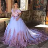 2021 Arabiska Vintage Ball Gown Bröllopsklänningar Luxury Lace Appliques Off Shoulber Keyhole Rosa 3D Blommor Plus Plus Storlek Brudklänningar Quinceanera Klänning Anpassad