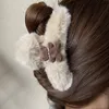 Women Fashion Plush Hair Claws Korean Style Clamps Cute Sweet Furry Hair Clips Soft Autumn Winter Girls Barrettes Hair Accessories