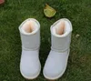 2022 تصميم كلاسيكي حار Aus uogs طفل رضيع فتاة الاطفال أحذية الثلوج الفراء الحفاظ على الأحذية الدافئة النساء الأحذية اليورو شيز يورو 23-34