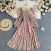 Women Korean Floral Dress Square Collar Puff Sleeve A-line Dresses Spring Pleated Slim Chiffon Vestidos Vintage Robe 210519