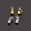 Europa Amerika Fashion Style Earring Lady Womens Gold / Silver-Color Metal Gegraveerde V Initialen Sleutel Lock It Oorbellen M00405