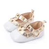 Sapatos de bebê recém-nascidos primeiros caminhantes sapatos de menina princesa sola macia berço couro PU 4 cores