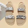 Nowe Lato Kobiety Sandals Sandals Platformy Obcasy Krzyżowe Pasek Kostki Koronki Peep Toe Beach Party Damskie Buty Zapatos Sandały Y0714