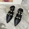 2021 Sandales Femmes Sandales pointues Dames Sandales Sandales Pantoufles Plat Slides Chaussures Causes Chaussures de Prestige Femelle Femelle Heels Sandales