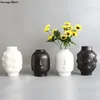 Nordic Ins Style Creative Personality Face Vase Modern Minimalist Lips Ceramic Floral Home Bar Bookstore Decoration Ornaments 210409