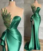 ASO EBI 2022 Arabski Plus Size Hunter Green Mermaid Prom Dresses Zroszony Kryształy Satynowe Wieczór Formalna Party Druga Recepcja Urodziny Suknie Zaręczynowe Sukienka ZJ334