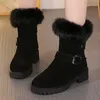 Winter Rabbit Hair Frosted Snow Boots Högkvalitativ Outdoor Comfort Varm glidande bomullsskor Tjock häl med Fleece Middle Tube