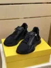 Luksusowy niski blat Men Sneakers Buty Casual Buty Męskie Komfort Halka Lekka Gumowa Sole Tech-Fabrics spacery na świeżym powietrzu Perfect Marki sportowe trenerzy 38-45