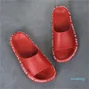 Мужские модные тапочки мужские повседневные слайды нелип дизайн мягкие ванные комнаты обувь дышащий пляжный шлепанцы Zapatos Hombre 2022