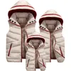 Parent-criança combinando roupas com capuz criança colete algodão bebê meninas meninos colete crianças jaqueta crianças outerwear para 100-180cm 211203