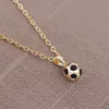 Collier de Football en acier inoxydable, bijoux de Sport, pendentif à breloque de Football pour hommes et femmes avec chaîne