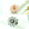 new Flower Shaped Napkin Ring Metal Napkins Buckle Rings Hotel Wedding Party Table Decoration Towels Decor Buckles Multi Colors EWA6400