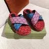 Kadın Orijinal Çift G Slayt Sandalet Tasarımcısı Renkli Platformu Terlik Bordo Mini Baskı Kumaş Kauçuk Sole Ayakkabı ile Kutusu 298