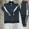 Men Tracksuits Fashion Jackets Suits Mens Hiphop Style Clothing Set Autumn Streetwear Winter Sportwear Coat Jogger Pants 3 stijlen