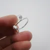 Clássico designer autêntico 925 prata esterlina anel feminino ajuste estilo anéis jóias com logotipo disco redondo cz pavimentado ring6594341
