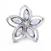 Großhandel Silber Farbe Druckknopf Frauen Blume Charms Acryl Schmuck Erkenntnisse Kristall Strass 18mm Metall Druckknöpfe DIY Armband Stoff Schmuck