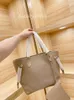 Vrouwen totes ontwerpers schoudertassen handtassen mama winkelen portemonnees in reliëf cowhide 2pcs zwarte mode composiet tas