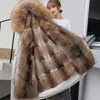 Kvinnors Fur Faux Kvinnor Lyx Lång Naturlig Raccoon Collar Mink Lining Coat 2021 Avtagbar Hooded Parka Jacka