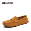 DEKABR Marca Moda Verano Estilo Suave Hombres Mocasines Zapatos de cuero genuino de alta calidad Pisos Gommino Driving 220303