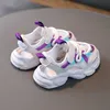 Новые детские спортивные папочки обувь маленькая белая обувь дети полые мальчики бегущие туфли мягкие нижние кроссовки повседневные ходунки G1025