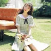 Japon Style Summer Mode Mignon Sweet Plaid Robe Peter Pan Collier Bow Manches courtes Midi Femmes 2 Couleur Vintage Vestid 210520