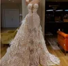 Vestido de noite Mulheres Vestido Yousef Aljasmi Ball Vestido Sweetheart Branco Appliques Pena Lace AP0pliques com Trail Kim Kardashian Kylie Jenner