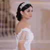 2021 Sexy Arabe Robe De Bal Robes De Mariée Robes De Mariée Hors Épaule Illusion Sheer Dentelle Appliques Perles Royal Train Puffy Plus La Taille Robe De Novia