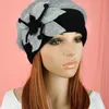 M610 Süße Blume Winter Warm Grau Kaninchenfell Wolle Schwarz Krempe Mode Damen Kleid Hut Beanie Cap Farbe auswählen 211119