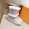 Designer Women Boots Snow Flowers Laureate Flat Casual Shoes Soft Winter Warm Girls Sheepskin Brown Black Shoe Plush Fur Half Ankle Boot Size 35-41