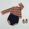 Conjunto de ropa para bebés Raya de manga larga Cardigan Suéter Abrigo + Pantalones cortos Trajes para niños Niñas Niños E91005 210610