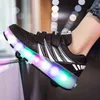 Rolschaatsen Tow Wielen Schoenen Gloeiende Licht LED Kinderen Jongens Meisjes Kids Mode Lichtgevende Sport Casual Wheelys Skating Sneakers 220115