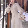 Printemps automne femmes élégantes dentelle blanche crochet à manches longues évider ceinture vintage fête midi robe 210415