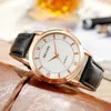 Explosion Style Male / Kvinna Quartz High Tempered Glass Par Belt Quartz Watch