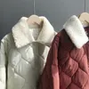 カジュアルな秋冬ダウンジャケットの女性ラムウールのターンダウンカラーコート暖かい厚い菱形格子短いパーカー6台210520