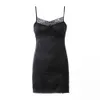 Sexig Spliced ​​Lace Jacquard Bright Satin Sling Klänning Kvinna Vintage Spaghetti Strap Bodycon Like Silk Short Base Black 210429