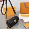 أكياس المصممين الفضلات أكياس حقيبة crossbody حقائب الكتف حقيبة يد الأزياء مواد جلدية أعلى