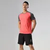 PCS Set Koşu Rashguard Eşofman Erkekler için Futbol Eğitim Setleri Jersey Fitness Spor Salonu T-Shirt + Şort Egzersiz Jogging Spor